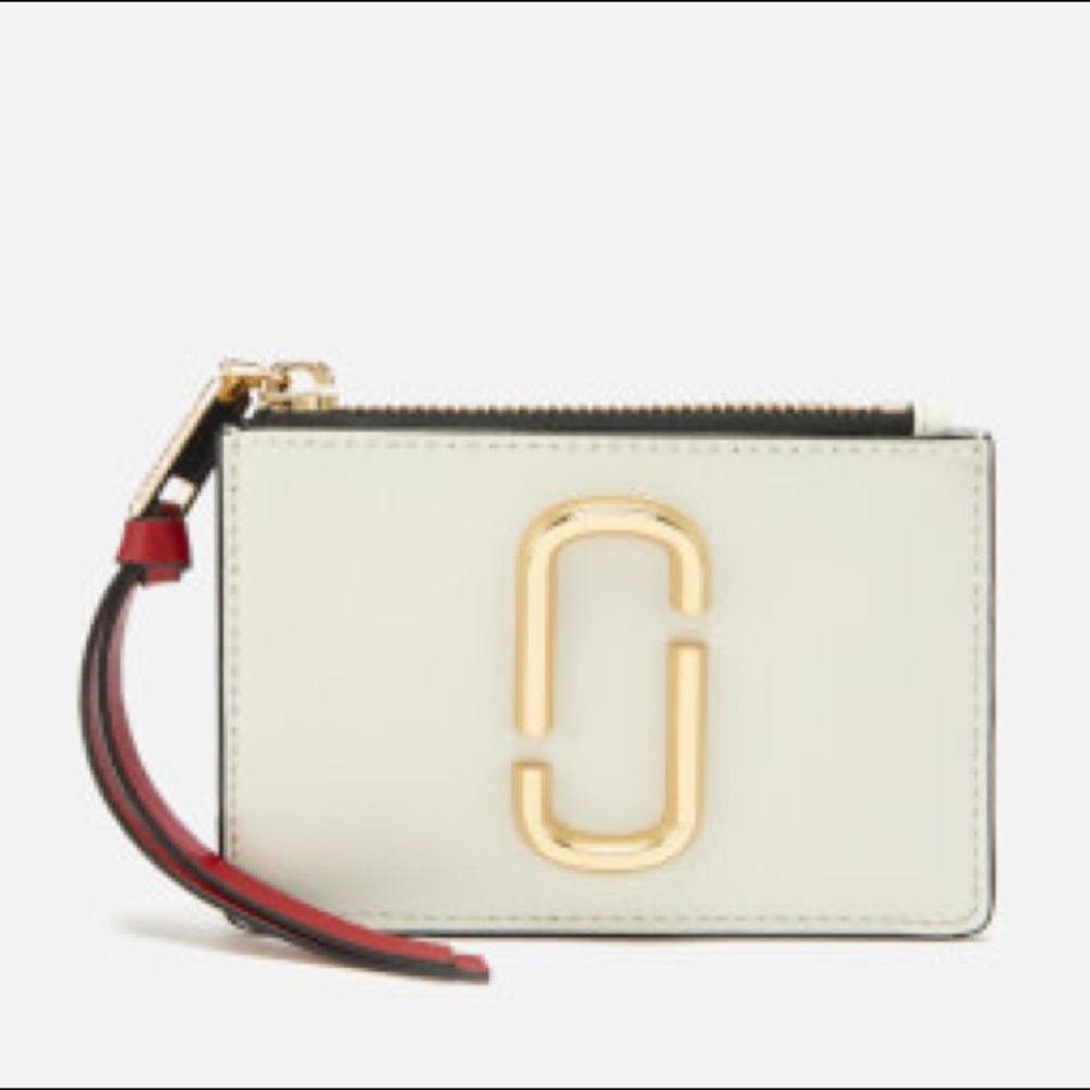 Marc Jacob’s Coconut Multi Top Zip Multi Wallet